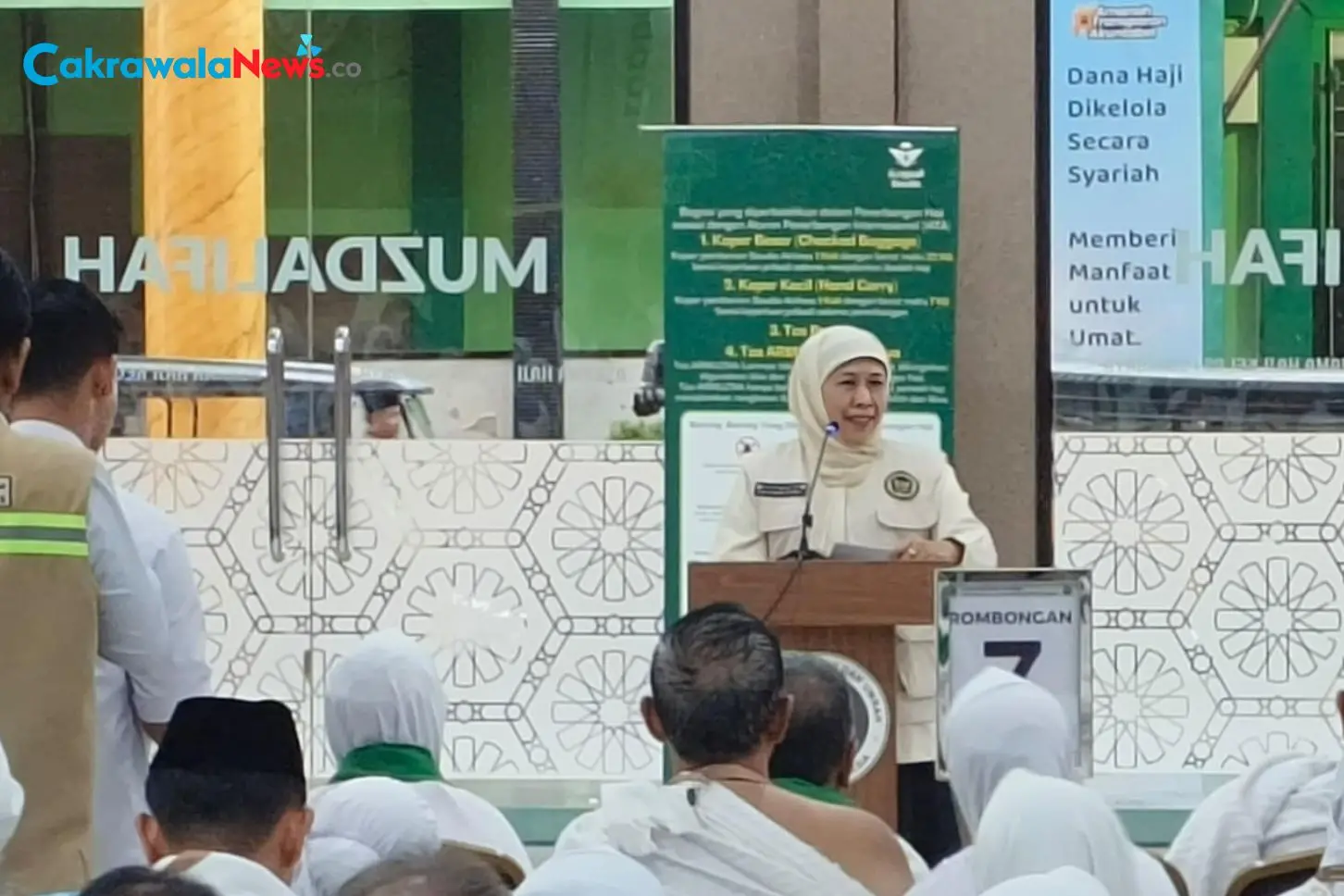 Khofifah Lepas Kloter Terakhir Haji Embarkasi Surabaya Tahun 2026