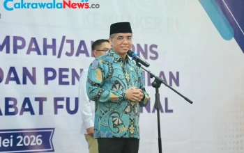 Menaker Lantik 976 ASN, Tekankan Semangat Belajar, Integritas, dan Kekompakan