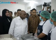 Menteri HAM Natalius Pigai Sidak Dapur Program MBG di Surabaya