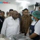 Menteri HAM Natalius Pigai Sidak Program MBG di Surabaya, Temukan Pengelolaan Dapur Dinilai Belum Profesional