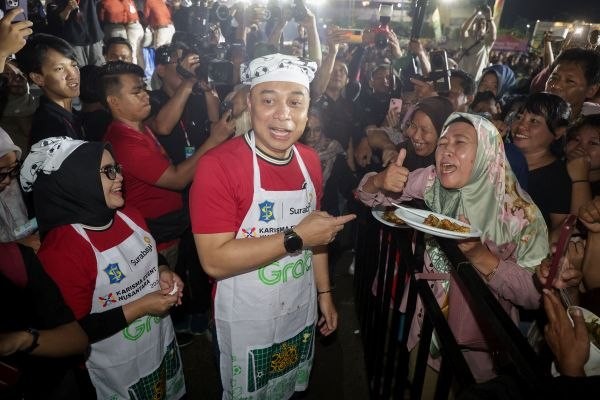 Foto: Festival Rujak Uleg Surabaya 2026 Sukses Menjelma jadi Pesta Rakyat Meriah