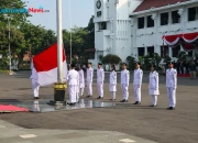 Pemkot Surabaya Gelar Upacara Hari Kebangkitan Nasional ke-118 di Balai Kota