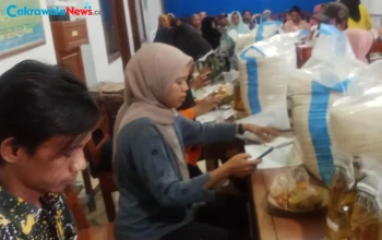 penyaluran-bantuan-beras-dan-minyak-goreng-desa-kepandean-dukuhturi-tegal-mei-2026