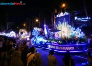 Surabaya Vaganza 2026 Hadirkan Parade Cahaya Malam Pertama di Kota Pahlawan