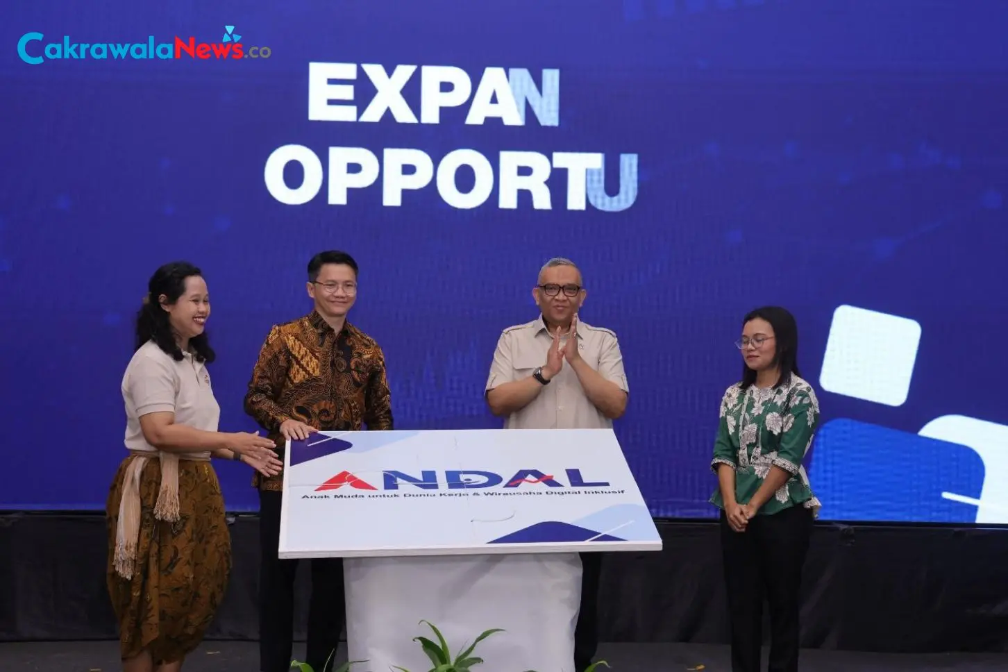 Wamenaker Afriansyah Noor Saat Peluncuran Program ANDAL untuk Generasi Muda dan Wirausaha Digital Inklusif