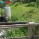 Warga Kepandean Soroti Tumpukan Sampah dan Rumput Liar di Aliran Kali Desa