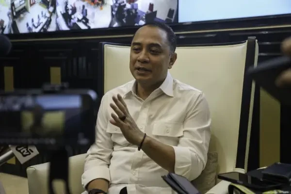 Eri Cahyadi, Wali Kota Surabaya