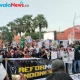 Aksi Rakyat Surabaya Menggugat di Depan Gedung Grahadi