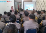 Bhabinkamtibmas Polres Tegal Kota Jalani Skrining TBC dan Cek Kesehatan Sebelum Bertugas Melakukan Tracing di Masyarakat