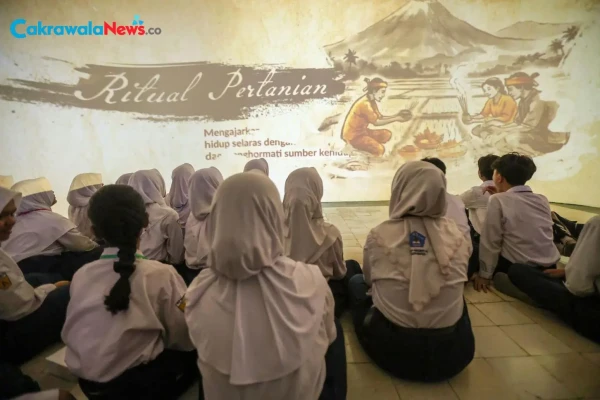 Pemkot Surabaya Buka Cross Musea Pertiwi 2026, Suguhkan AI, Wayang, dan Perjalanan Hidup Manusia dari Lahir hingga Akhir Hayat