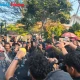 Demo Damai di Grahadi, Mahasiswa Jatim Kritik Program MBG dan Kebijakan Publik Pemerintah