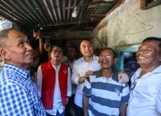 Dok. Wali Kota Eri Cahyadi tinjau kondisi rumah penerima Program Rutilahu (3).jpg