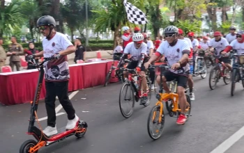 Gowes DPC PDIP di Bulan Bung Karno