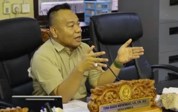 Ketua komisi a, Yona Bagus Widyatmoko