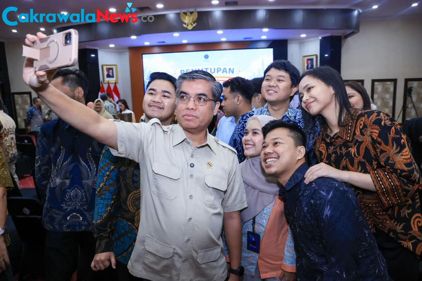 Menaker Yassierli Ajak Peserta MagangHub Batch III Ikuti Sertifikasi Kompetensi untuk Tingkatkan Daya Saing