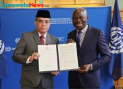 Menaker Yassierli Serahkan Instrumen Ratifikasi Konvensi ILO 188 untuk Perkuat Perlindungan Awak Kapal Perikanan