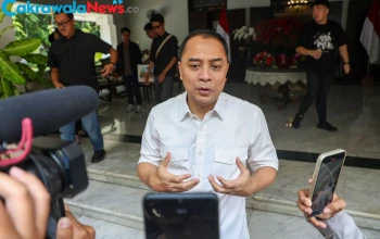 Wali Kota Eri Cahyadi Percepat Penggunaan Kendaraan Listrik Pemkot Surabaya untuk Efisiensi Operasional dan Penghematan BBM