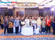 Wamenaker Afriansyah Noor Hadiri Penandatanganan Perjanjian Kerja Bersama PT KAI dan SPKA Periode 2026 2028