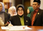 Ketua Fraksi PDI Perjuangan DPRD Jawa Timur, Wara Sundari Renny Pramana,