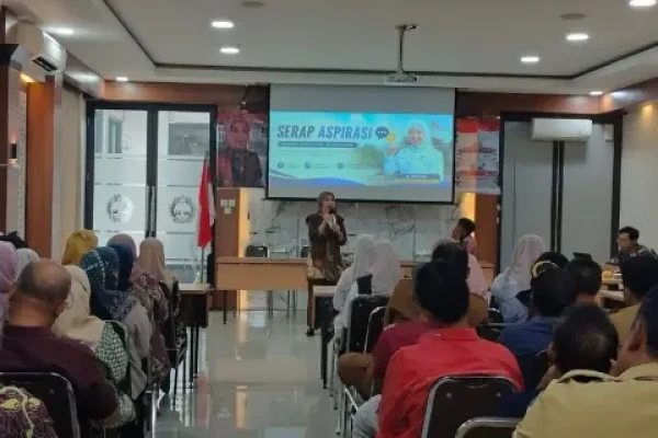 Serap Aspirasi Warga Sidoarjo Lebih Cepat dan Tepat Sasaran, Sriatun DPRD Jatim Kenalkan SIPD Lewat Barcode