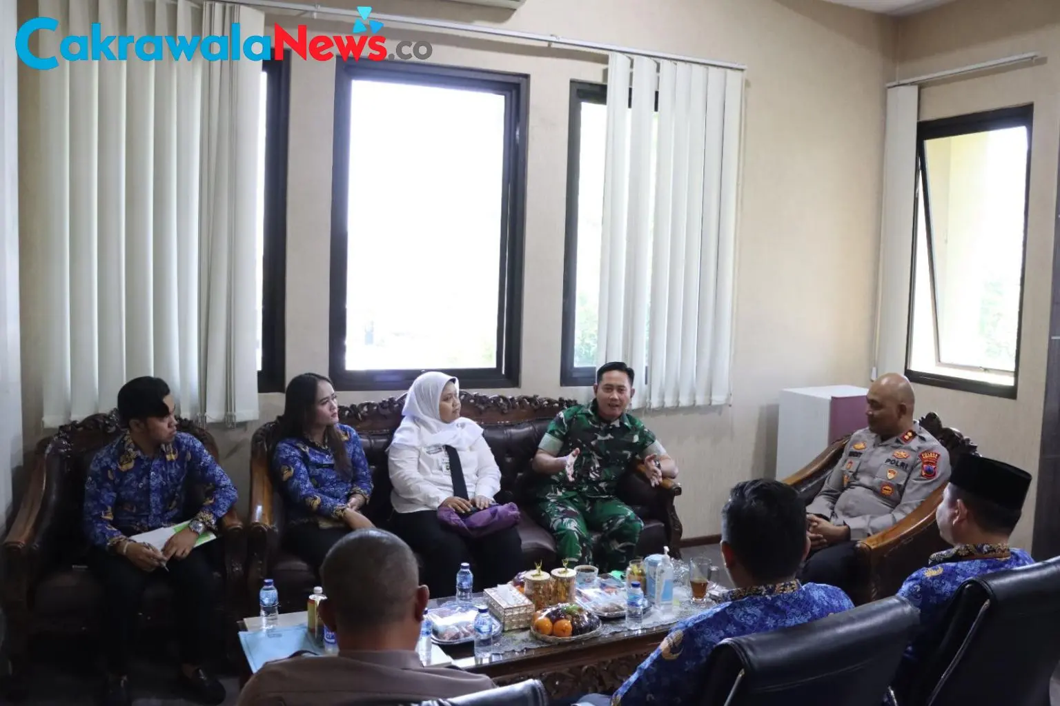 Kapolres-Kendal-Bersama-Kesbanglinmas-Silaturahmi-ke-Kodim-0715-Kendal-Perkuat-Sinergitas-TNI-Polri
