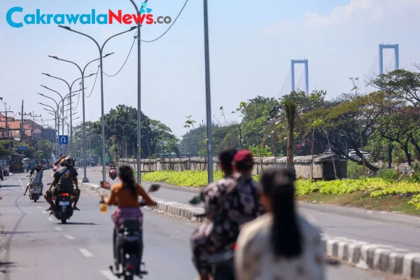 Dulu Kumuh dan Sarang Gengster, Kawasan Kali Tebu Surabaya Kini Disulap Jadi Jalur Aman 24 Jam