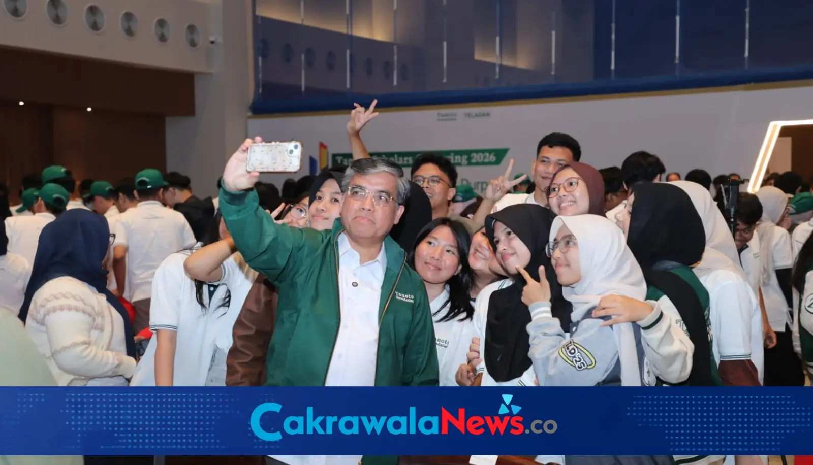 Menaker Yassierli Tekankan SDM Inovatif sebagai Kunci Indonesia Emas 2045