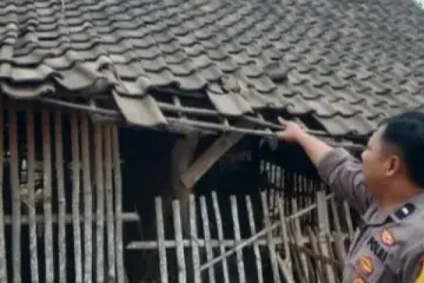 Peluru Nyasar Kembali Terjadi Ke Rumah Warga, DPRD Jatim Minta Solusi Terbaik dan Permanen