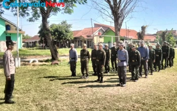 Polsek Kedungbanteng Berikan Pembekalan kepada Anggota Linmas untuk Perkuat Keamanan Desa