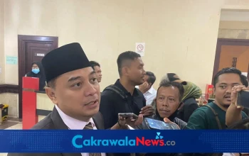 Wali Kota Surabaya Eri CahyadiI.