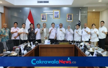 Wamenaker Afriansyah Noor Fasilitasi Dialog Sosial Hubungan Industrial di PT Indonesia Epson Industry.