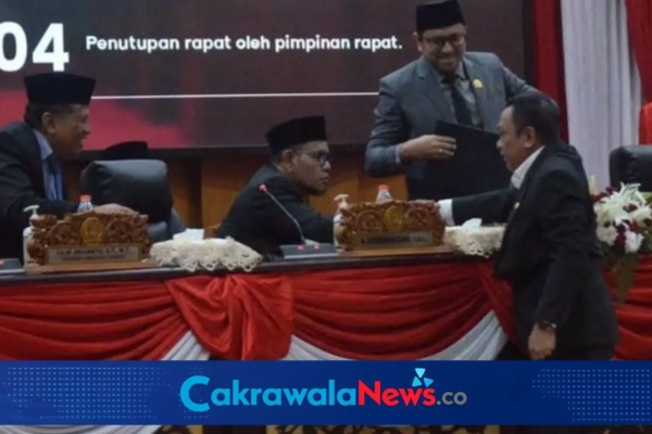 Ruang Fiskal Surabaya Makin Sempit, Fraksi PDIP-PAN Dorong PAD Digenjot Tanpa Bebani Warga