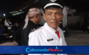 Kepala Desa Kepandean Lepas Pawai Akbar Kesambi Gotong Royong HUT RI ke 81
