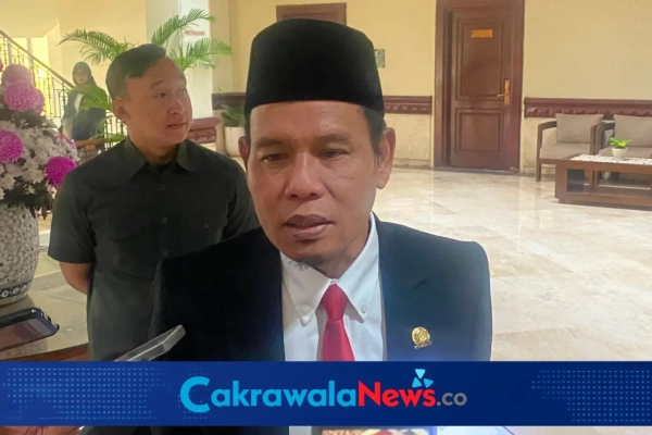 Rp12,8 Triliun untuk Surabaya, Ketua DPRD Ingatkan APBD Harus Bikin Ekonomi Warga Bergerak