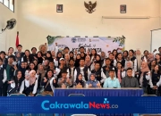 Mahasiswa Unitomo Ubah Semolowaru Surabaya Lewat KKN Berdampak, Dari Bank Sampah Hingga Proposal UMKM