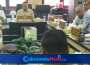 Komisi A DPRD Surabaya Gelar RDP Sengketa Lahan Pasar Turi Bersama PT KAI dan Warga