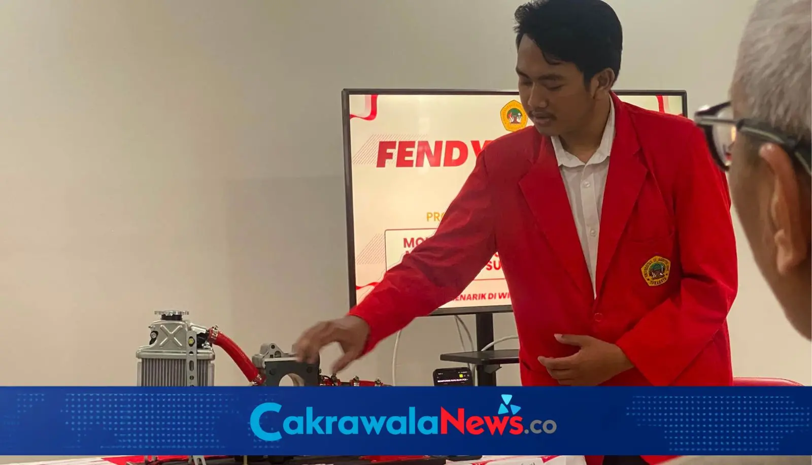 Mahasiswa Untag Kembangkan Sistem Pantau Suhu Mesin Motor Berbasis IoT