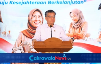 Menaker Yassierli Hadiri Soft Launching PEKA BPJS Ketenagakerjaan Di Bandung
