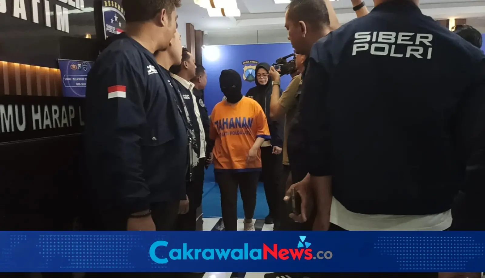 Pelaku Penipuan Arisan hingga capai kerugian Rp 71 Miliar ditangkap Polda Jatim.