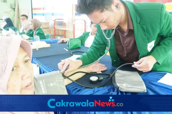 Wujudkan Pesantren Sehat, FK UNUSA Edukasi Santri PP. Al-Jihad Surabaya Bebas Asap Rokok