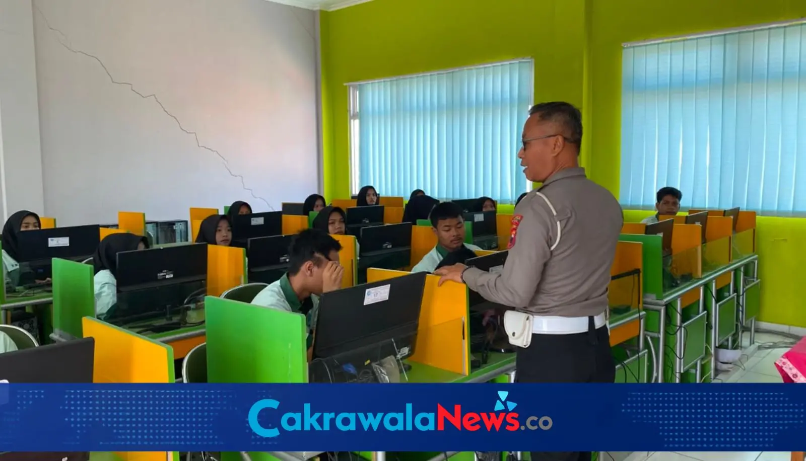 Polres Tegal Latih 719 Pelajar Paham Artificial Intelligence