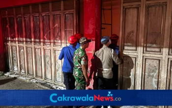 Polsek Balapulang Tangani Kebakaran Toko dan Gudang Sembako ILEKSA di Balapulang