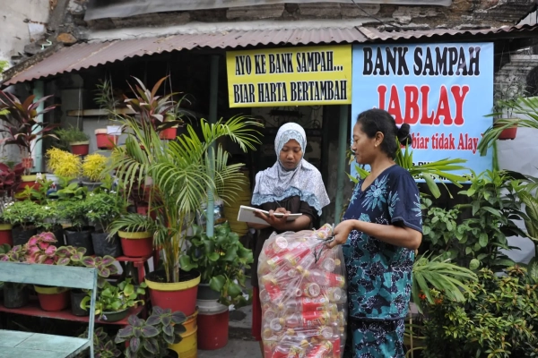 Program Pisang Danor Jadi Strategi Surabaya Kurangi Sampah dan Tekan Biaya TPA