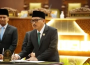 DPRD dan Pemprov Jatim Setujui Raperda Perubahan APBD 2026 Menjadi Perda