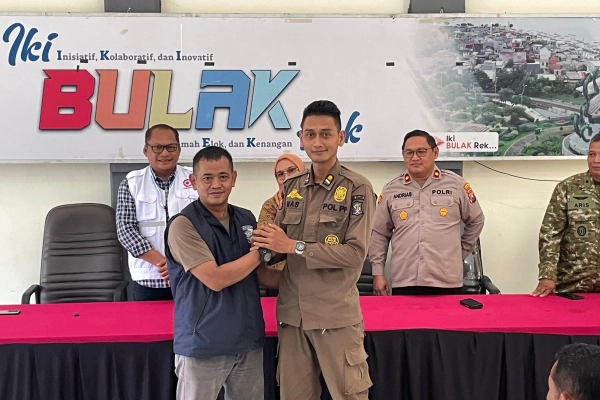 Satpol PP Surabaya Klarifikasi Video Ambulans Viral, Sebut Ada Miskomunikasi