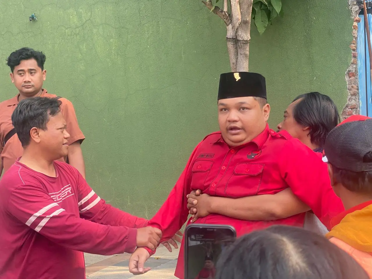Achmad Hidayat