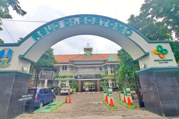 172 Peserta Pradik PPDS FK Unair Keluhkan Mual-Muntah, RSUD Dr Soetomo Periksa Sampel Makanan