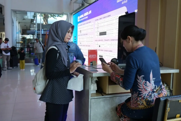 29.570 Tiket Tarif Khusus HUT KAI Terjual di Daop 8 Surabaya