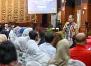 AI Ubah Cara Kerja Birokrasi, ASN Surabaya Diminta Tak Takut Berinovasi