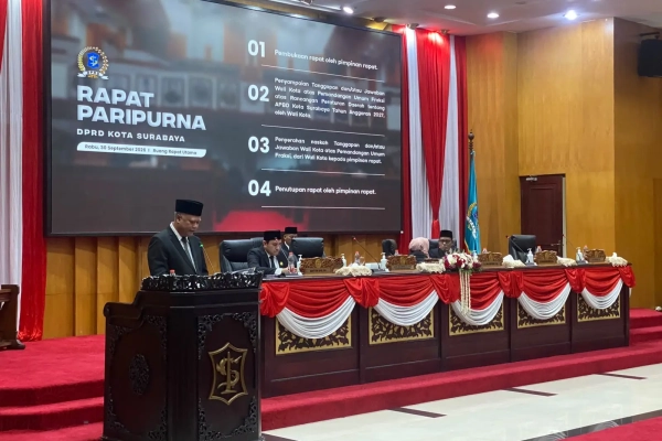 Pemkot Jawab Pandangan Fraksi soal R-APBD Surabaya 2027